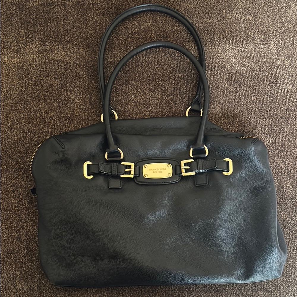 Michael Kors Black and Gold Shoulder Bag with Structured Design